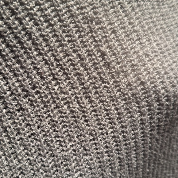 Small off the shoulder slouchy sweater - Picture 3 of 4